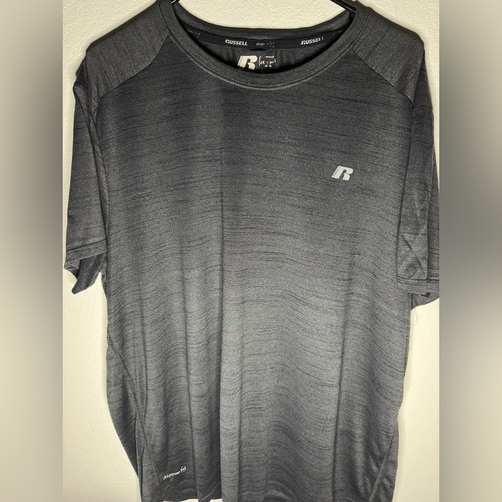 Russell Men’s 2XL Black Shirt